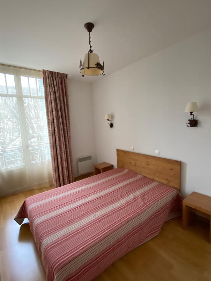 De Luchon, Résidence Val De Jade, Beau T3 Meublé, Plein Centre, Pour 4 Ou 6 Personnes Appartement *