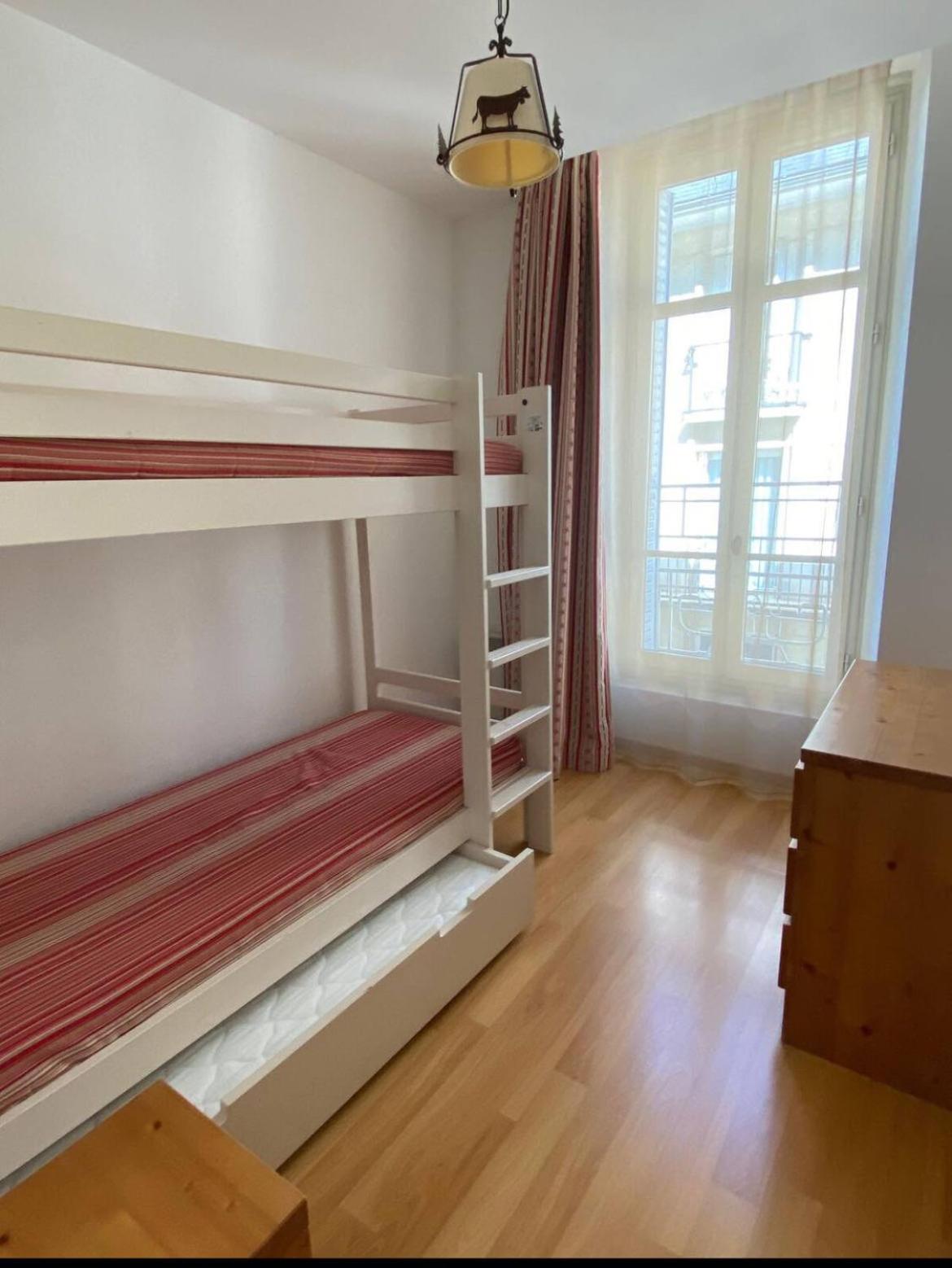 De Luchon, Résidence Val De Jade, Beau T3 Meublé, Plein Centre, Pour 4 Ou 6 Personnes Bagnères-de-Luchon